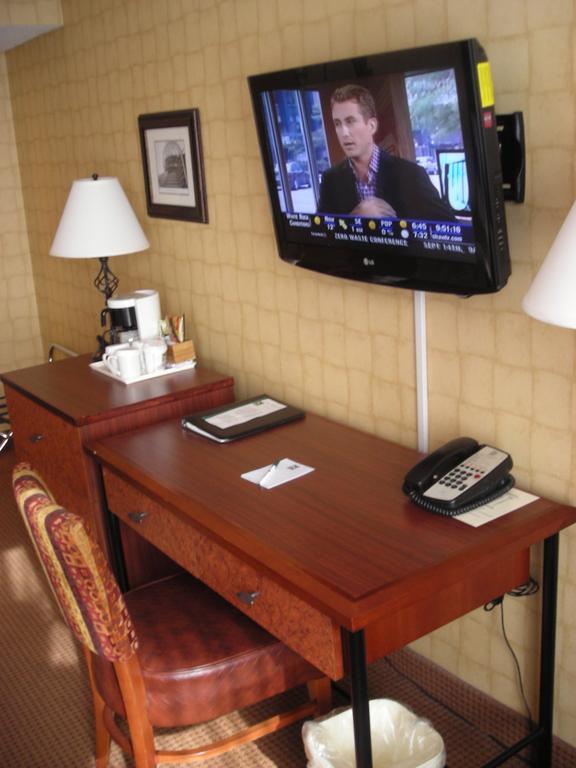 וונקובר Quality Hotel Downtown-Inn At False Creek חדר תמונה