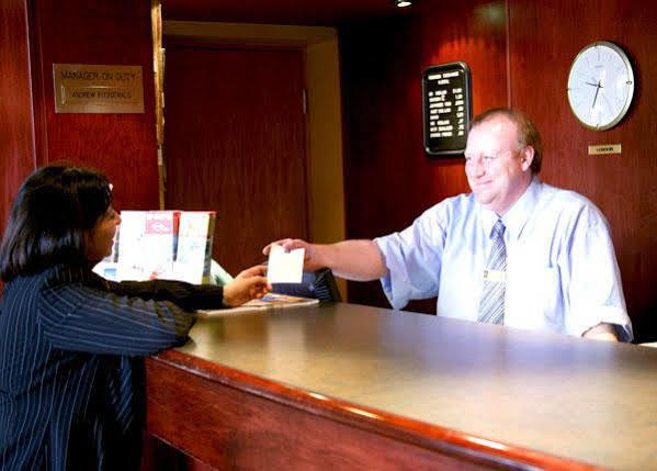 וונקובר Quality Hotel Downtown-Inn At False Creek מראה חיצוני תמונה